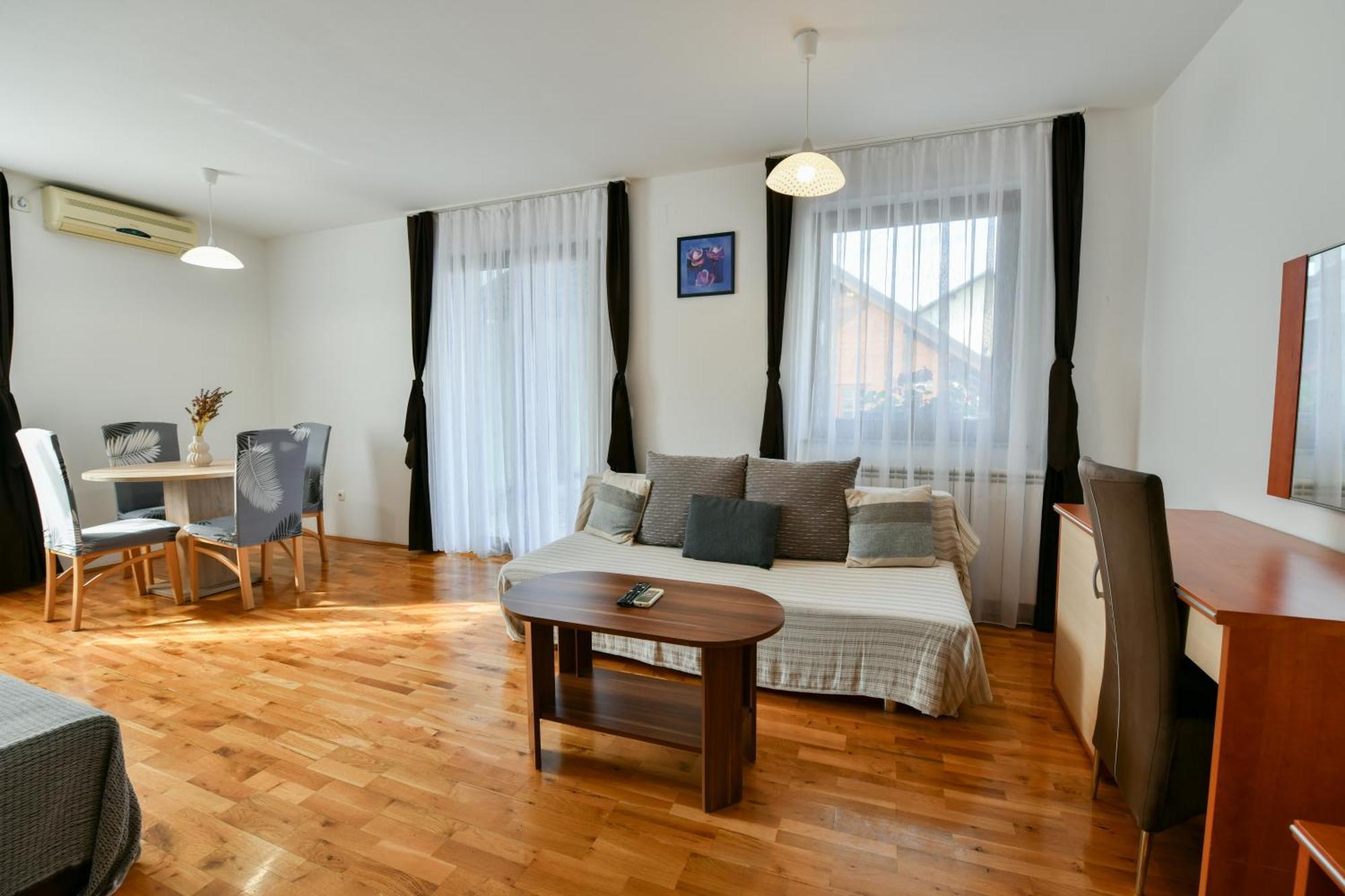 Villa Cancar Грабовац Екстериор снимка